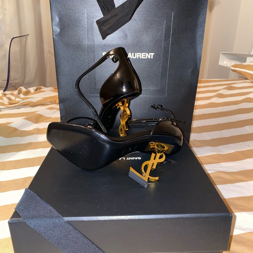 Saint Laurent heels 
Size 36.5
